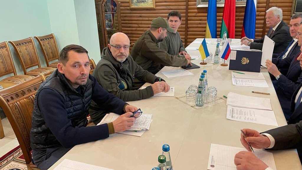 A treia rundă de negocieri ruso – ucrainene s-a încheiat cu „mici progrese”