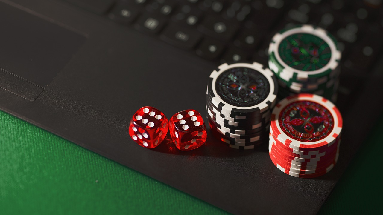AOJND: Impunerea unei taxe de 40% pe retrageri în jocurile de noroc va trimite jucătorii în zona site-urilor ilegale
