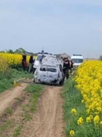 Descoperire macabră lângă București: rămășite umane carbonizate, găsite într-un autoturism