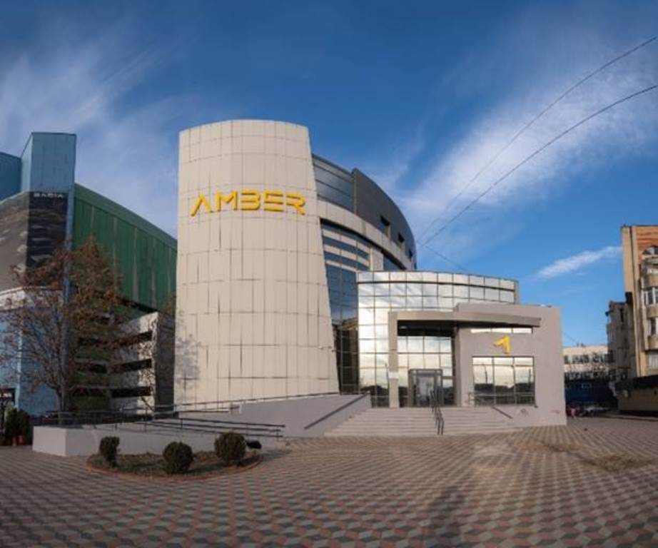 Amber angajează 100 de specialiști IT pentru noul sediu din Botoșani