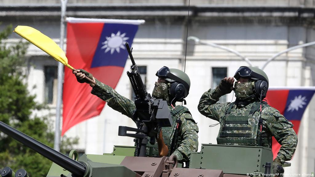 China anunţă că a organizat noi exerciţii militare în jurul Taiwanului