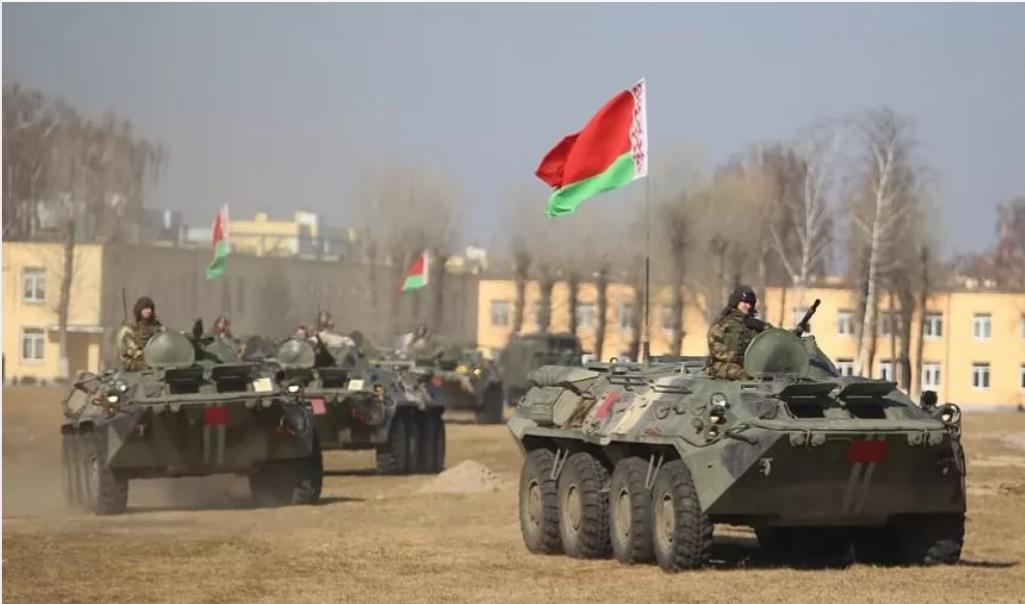Belarus aduce trupe suplimentare la granița cu Ucraina