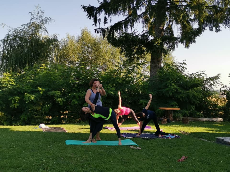 Ziua Internaţională Yoga, 21 iunie. Exclusiv: Câteva dintre cele peste 30 de beneficii pe care practica yoga le poate aduce