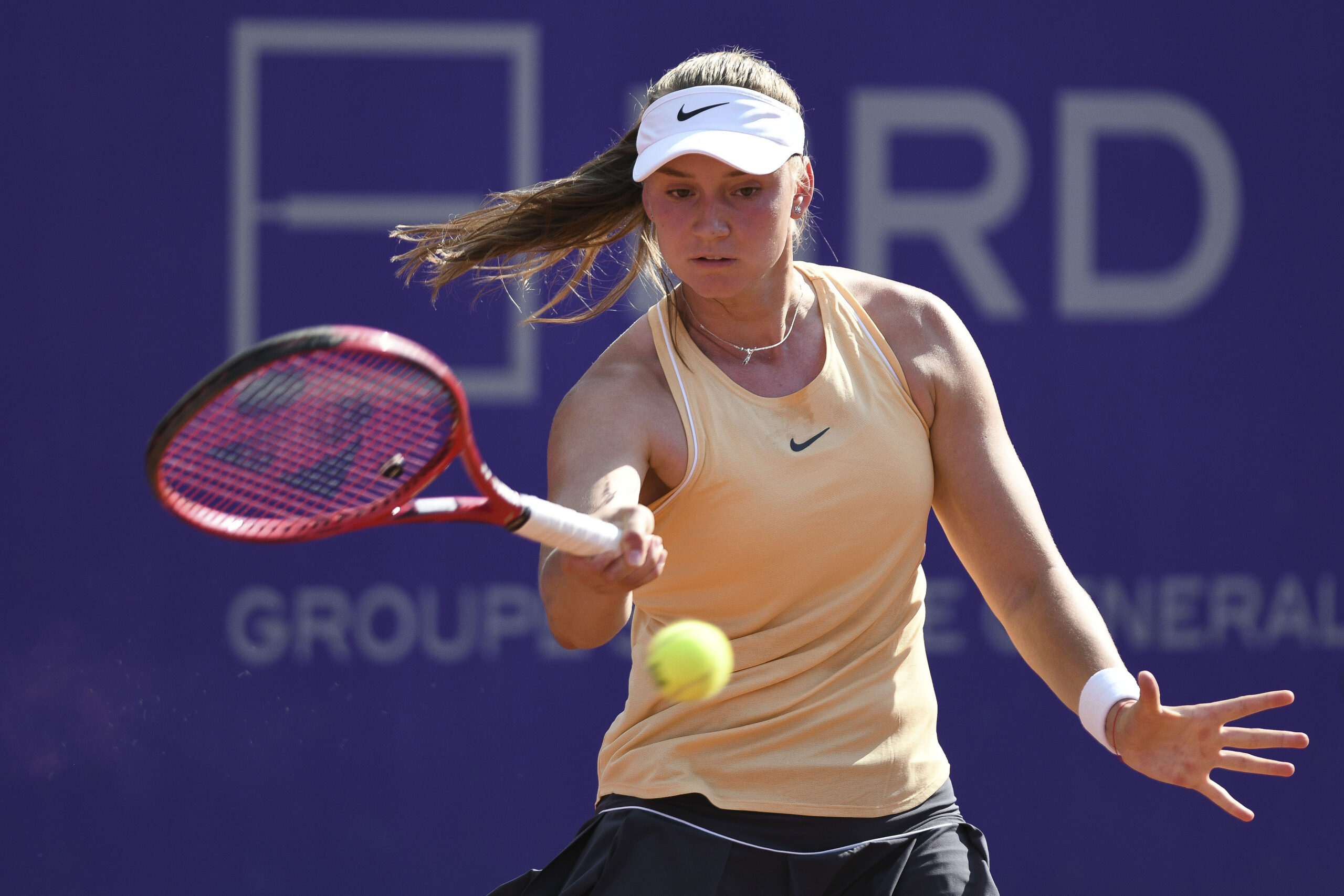 Cine este Elena Rîbakina, adversara Simonei Halep din semifinalele Wimbledon 2022