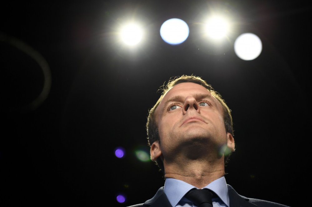 Perversa lui Macron