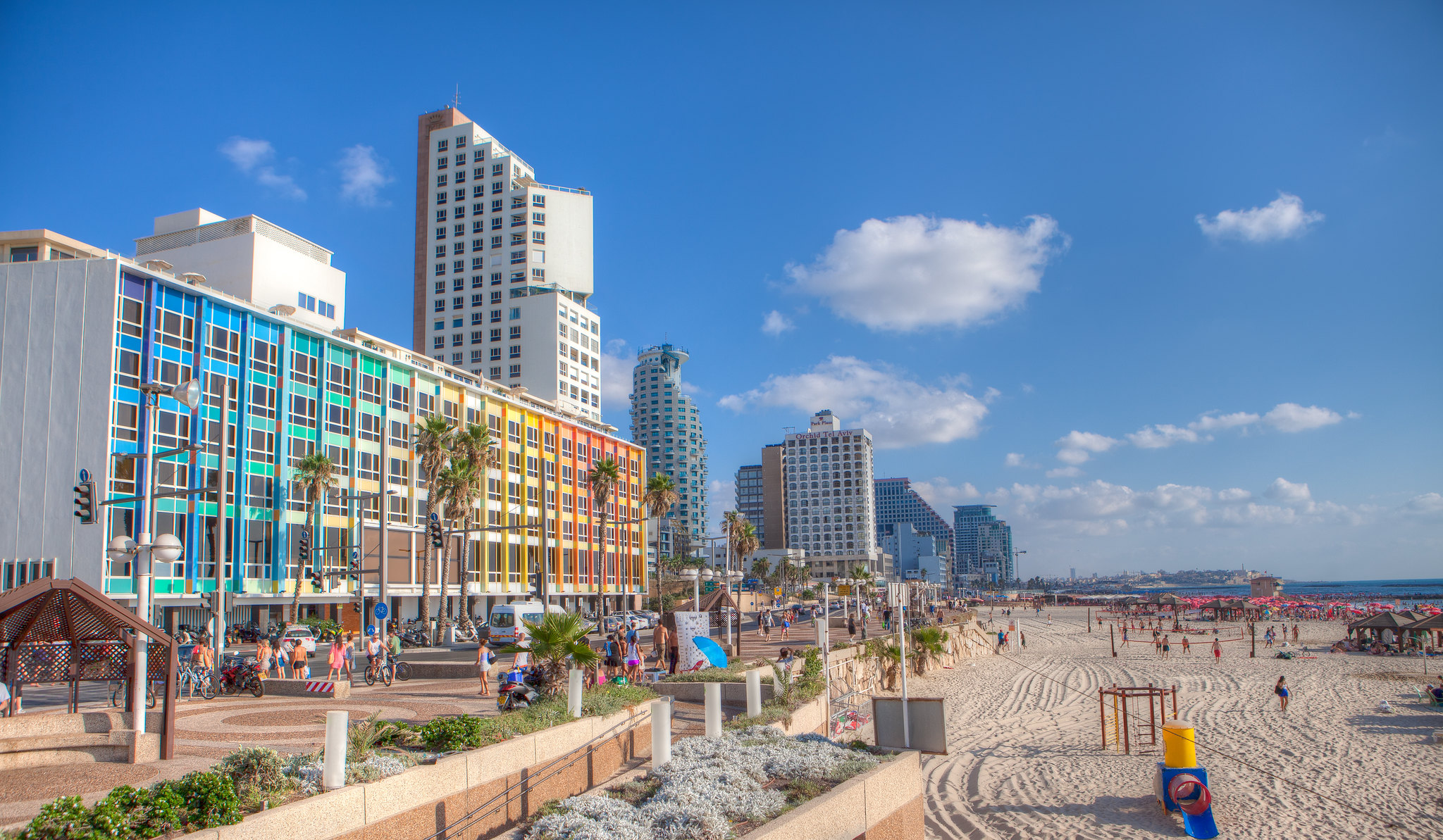 Ministerul Turismului din Israel: Sezonul de plajă continuă în Israel până în luna noiembrie