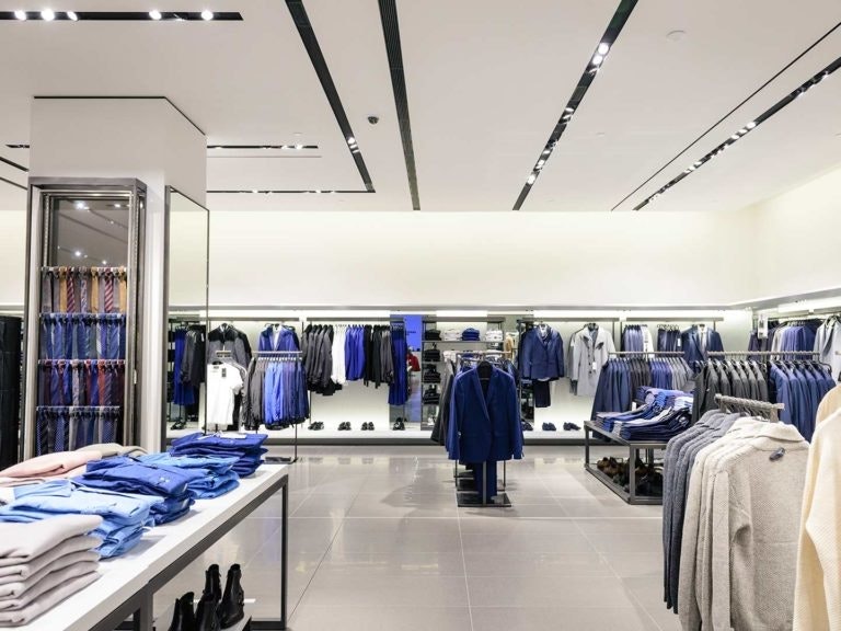 Zara trece la servicii de reparaţii și revânzare a hainelor în magazinele din Marea Britanie