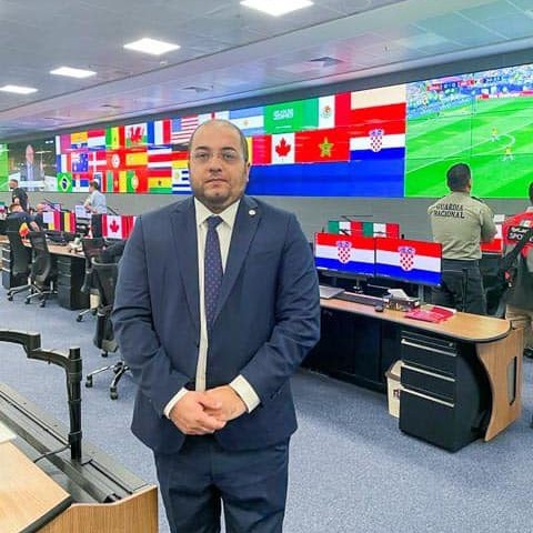 Roman Qatar Povestea jandarmului român din Qatar. Cu ce se ocupă acolo - Puterea.ro