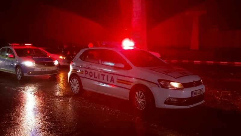 Doi morţi şi un rănit în Dâmbovița într-un accident pe DN 71, între un autoturism şi un TIR