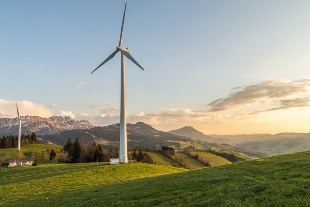 Cel mai mare parc solar din Uniunea Europeană va fi construit în România, la Arad