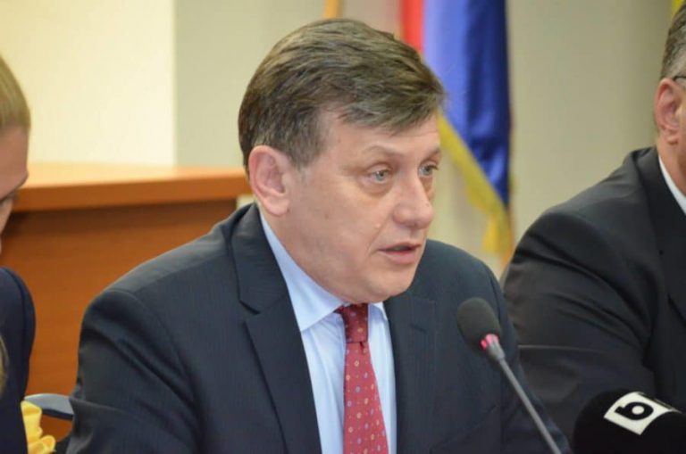 Crin Antonescu închide definitiv ușa revenirii în politică: „Timpul meu a trecut”. Ce spune despre candidatura din 2025 și susținătorii lui Nicușor Dan