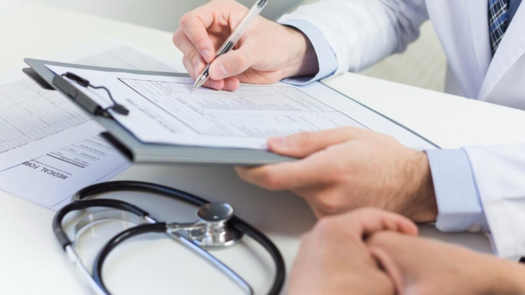 CNAS recuperează 4,6 milioane de lei de la 20 de spitale pentru plăți salariale calculate greșit
