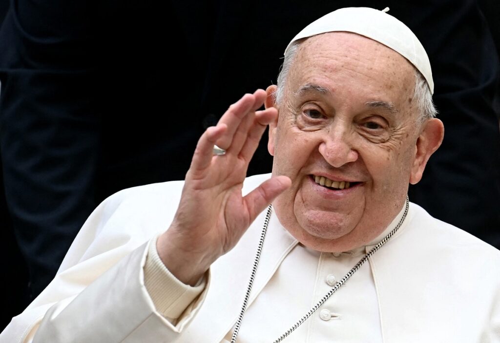 ce-muzic-se-ascult-la-vatican-atunci-c-nd-moare-un-pap