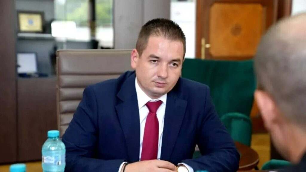aten-ie-alexandru-bociu-paga-cerut-de-eful-dsvsa-tulcea-mitic-tuchil-este-de-1-000-000-de-euro