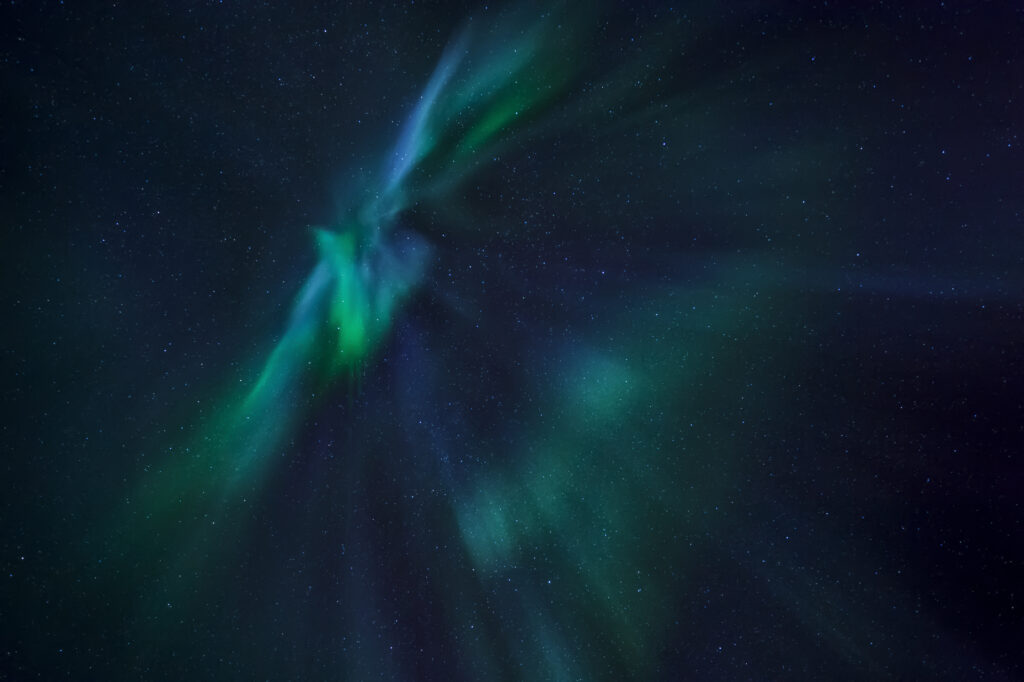 aurora-boreal-pe-marte-observat-pentru-prima-dat-de-pe-suprafa-a-planetei
