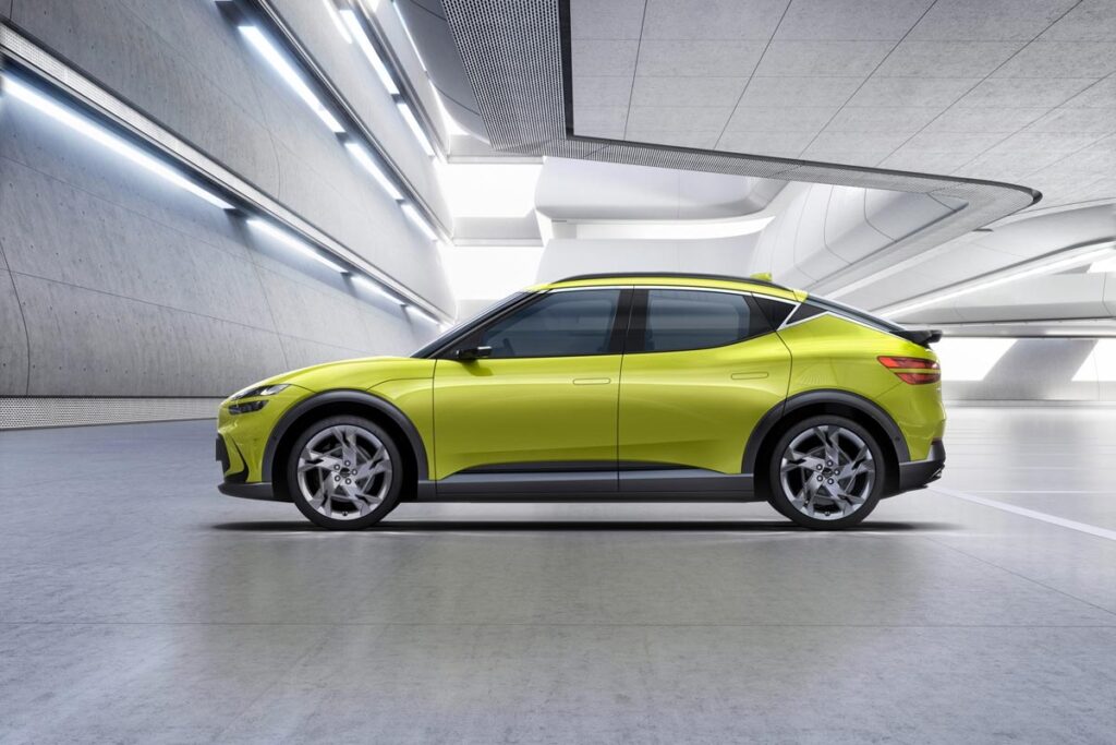 Mașini de lux- Genesis intră în forță pe piața premium: prețuri între 40.000 și 117.000 dolari