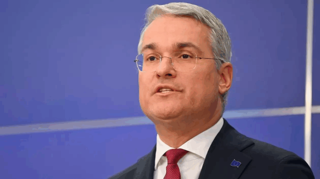 Guvernul promite schimbări reale în sectorul energetic. Ministrul Fondurilor Europene: „Până acum am mimat că dăm afară”