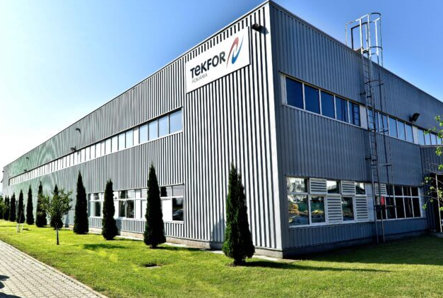 Lovitură pentru industria auto din România: Se închide fabrica Tekfor din Brașov
