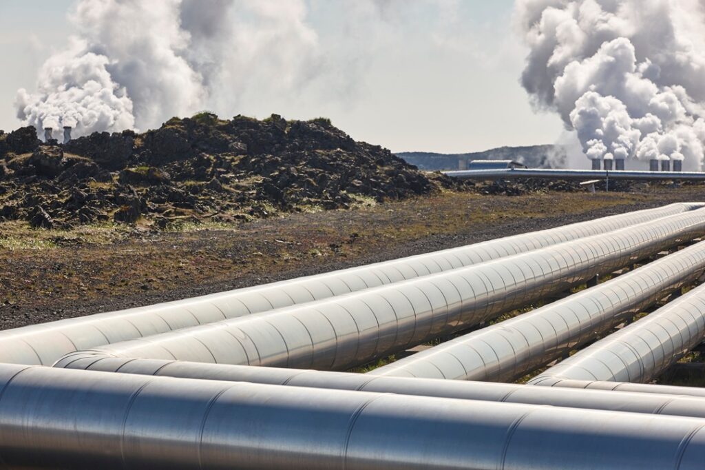 România pune la bătaie 56 milioane euro pentru producţia energiei termice din apă geotermală