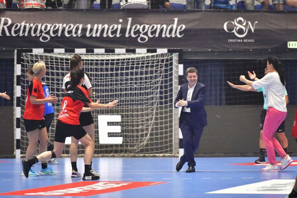 Nicușor Dan propune o strategie sportivă pe zece ani: Cu bugete şi cu termene şi cu obiective