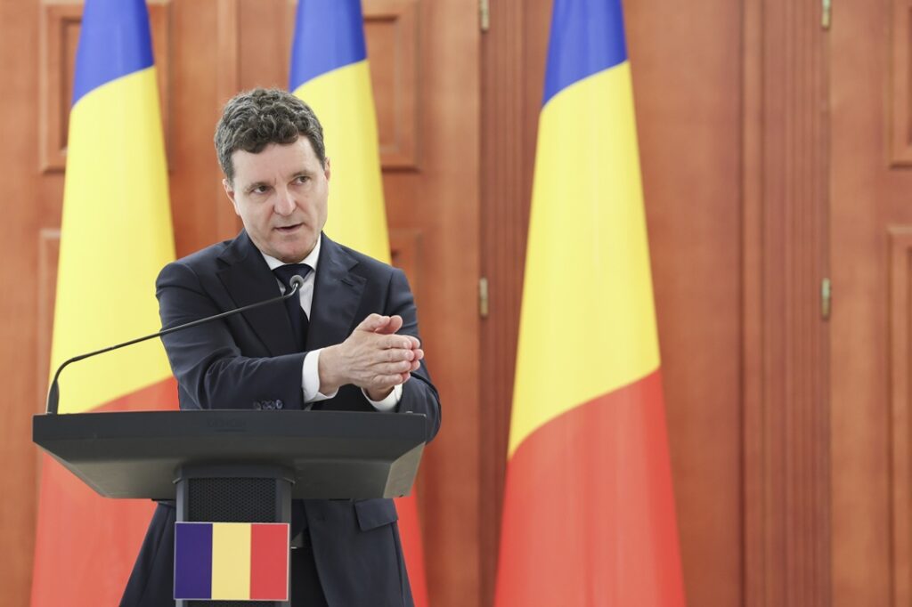 Nicușor Dan, presat să aleagă premierul: se cere putere deplină pentru Bolojan, iar PSD mizează pe un tehnocrat
