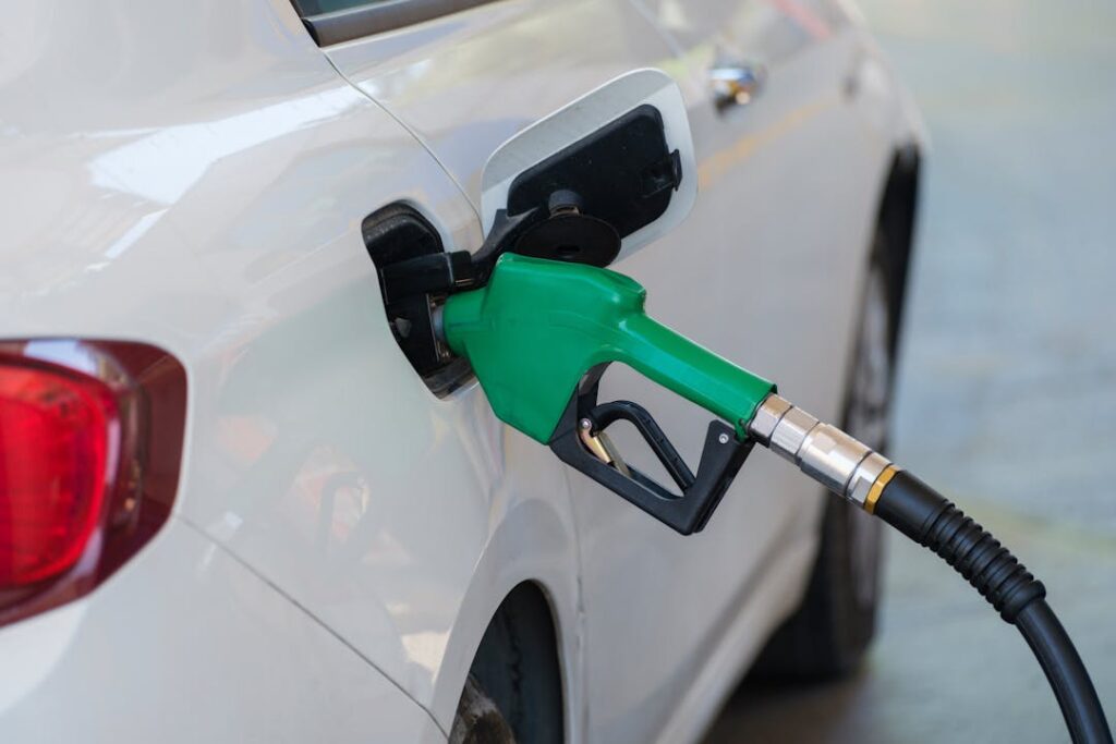 carburan-ii-se-apropie-din-nou-de-praguri-critice-motorina-sare-de-9-9-lei-litru-n-bucure-ti