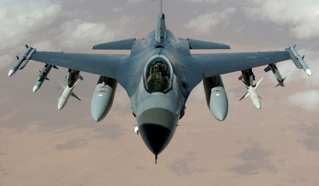 RO-Alert în județul Galați: două F-16 și un elicopter, ridicate de la sol după detectarea unor semnale suspecte