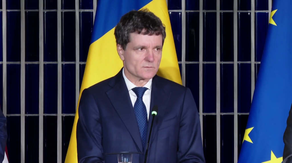 Finlanda intră sub umbrela nucleară a Franței. Anunțul momentului de la Summitul Arctic. Ce a transmis Nicușor Dan la Summitului Arctic de la Rovaniemi